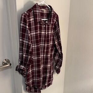 Women’s Burgundy Plaid Button Up Tunic